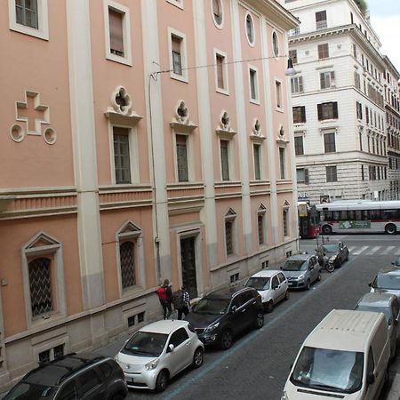Casa Luna - Accomodation In Santa Maria Maggiore Roma Exterior foto