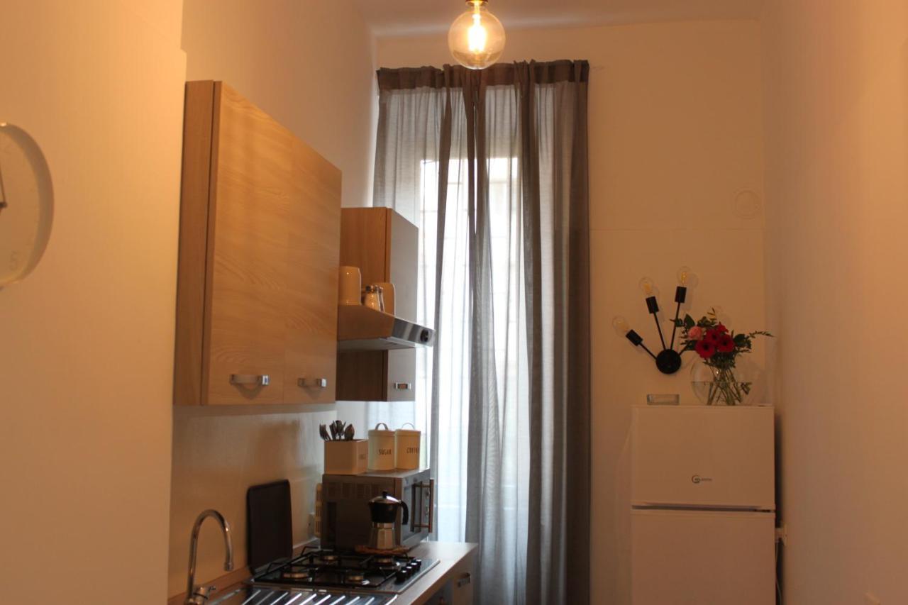 Casa Luna - Accomodation In Santa Maria Maggiore Roma Exterior foto